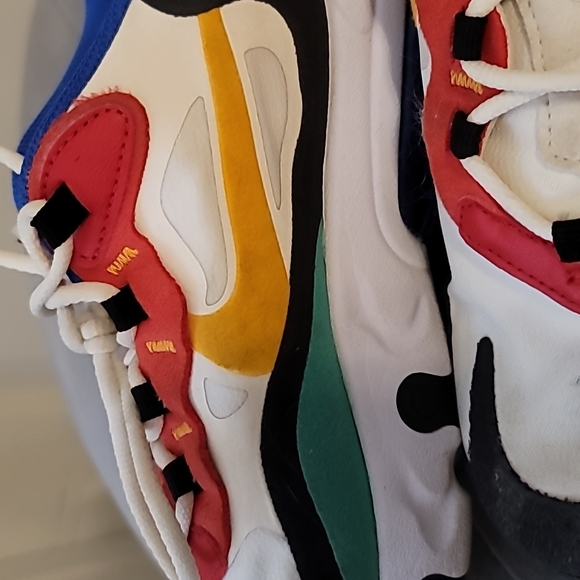 NIKE 270 size 7Y/8.5 - Picture 2 of 7